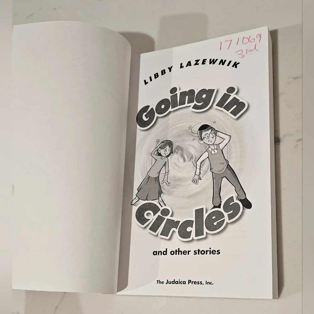 BOGO Libby LazewnikGoing in Circles Paperback Book Best Selling Author